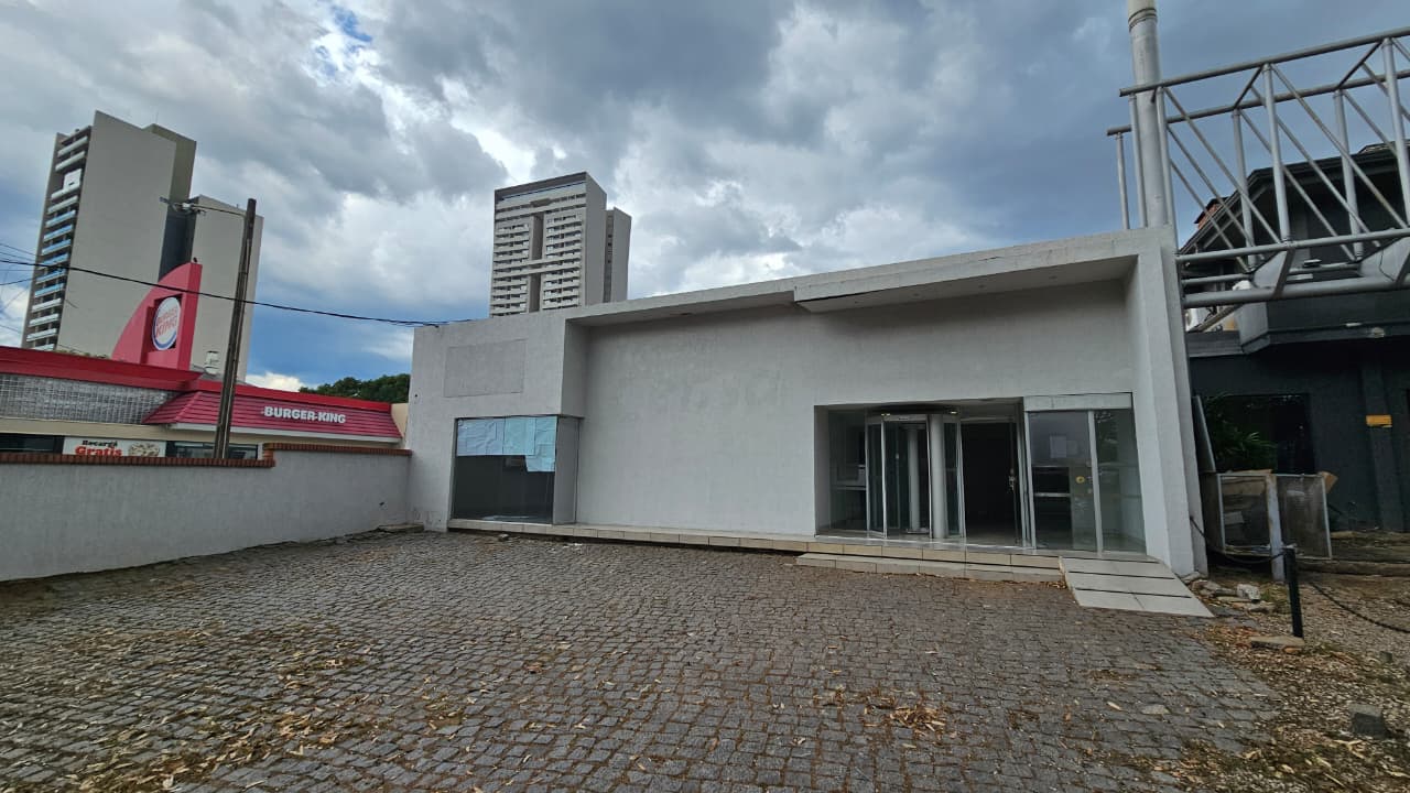 Vendo oficina 1185m2 Villa Morra Asunción — foto 2