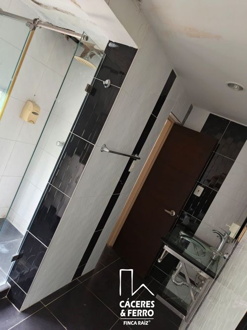 Casa de 4 alcobas en venta en Lagos Del Cacique, Bucaramanga, 230 m² · foto 9 de 15