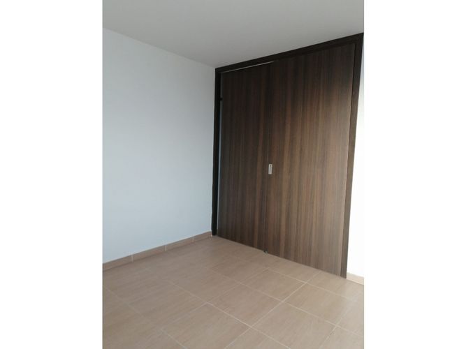 Apartamento de 2 alcobas en venta en San Francisco, Bucaramanga, 45 m² · foto 6 de 12