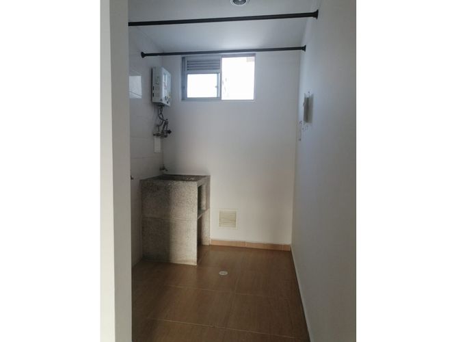 Apartamento de 2 alcobas en venta en San Francisco, Bucaramanga, 45 m² · foto 10 de 12