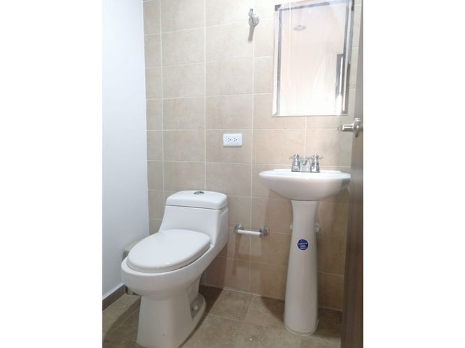 Apartamento de 2 alcobas en venta en San Francisco, Bucaramanga, 45 m² · foto 11 de 12