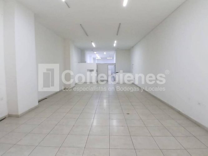 Local en arriendo en Fatima, Itagüí, 215 m² · foto 2 de 22