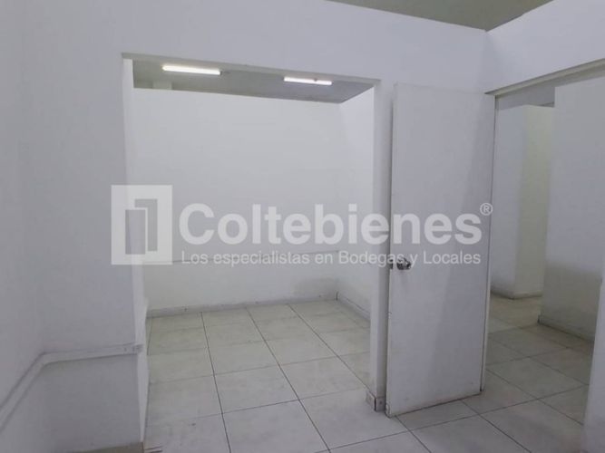 Local en arriendo en Fatima, Itagüí, 215 m² · foto 11 de 22