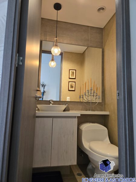 Apartamento en venta en Loma De Las Brujas, Envigado · foto 15 de 16