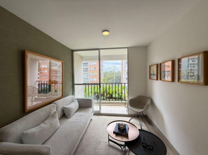 Apartamento de 3 alcobas en venta en Ub. Ojo De Agua, Rionegro, 73 m² · foto 2 de 23
