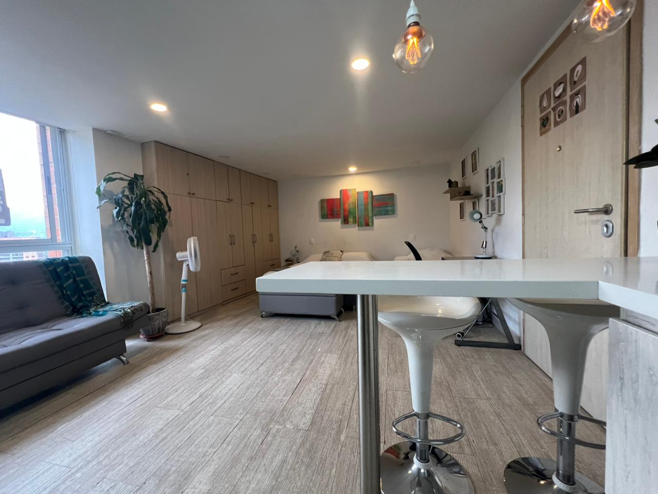 Apartamento en arriendo en El Poblado, Medellín · foto 9 de 15