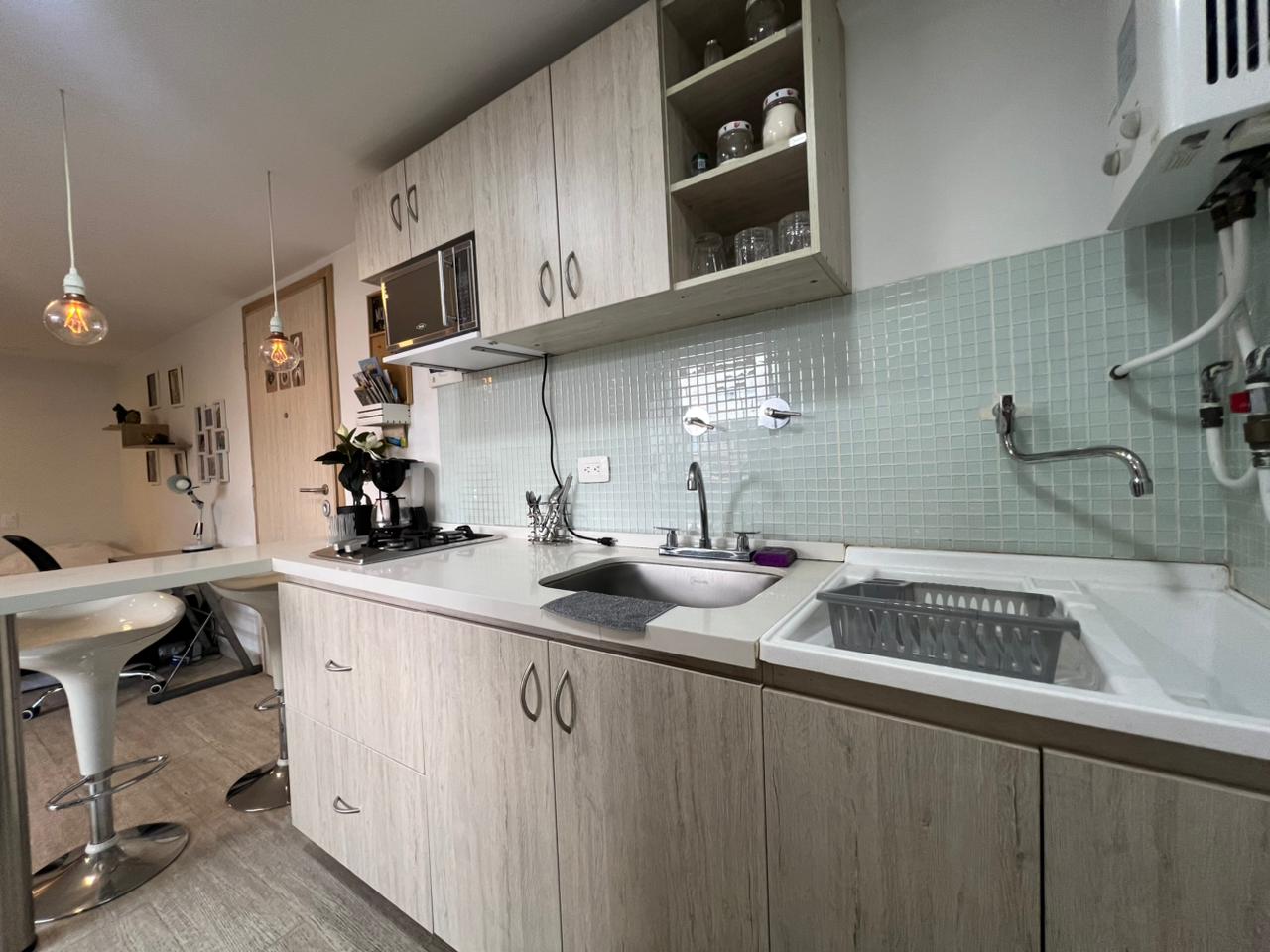 Apartamento en arriendo en El Poblado, Medellín · foto 8 de 15
