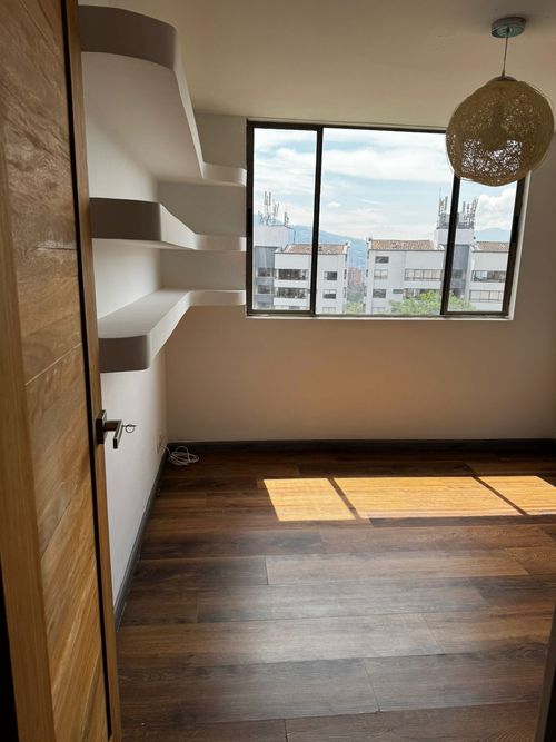 Apartamento de 3 alcobas en venta en Los Balsos, Medellín, 140 m² · foto 23 de 24