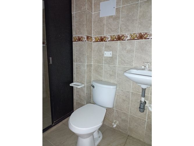 Casa de 3 alcobas en venta en Santa Lucia, Medellín, 90 m² · foto 14 de 15