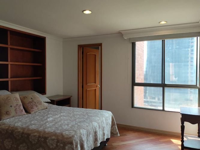 Apartamento de 4 alcobas en venta en El Poblado, Medellín, 228 m² · foto 12 de 19