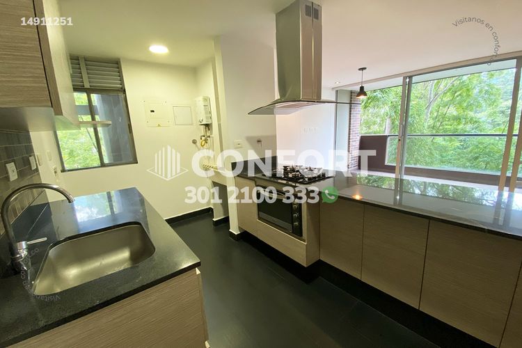 Apartamento de 2 alcobas en arriendo en Los Balsos, Medellín, 86 m² · foto 10 de 24