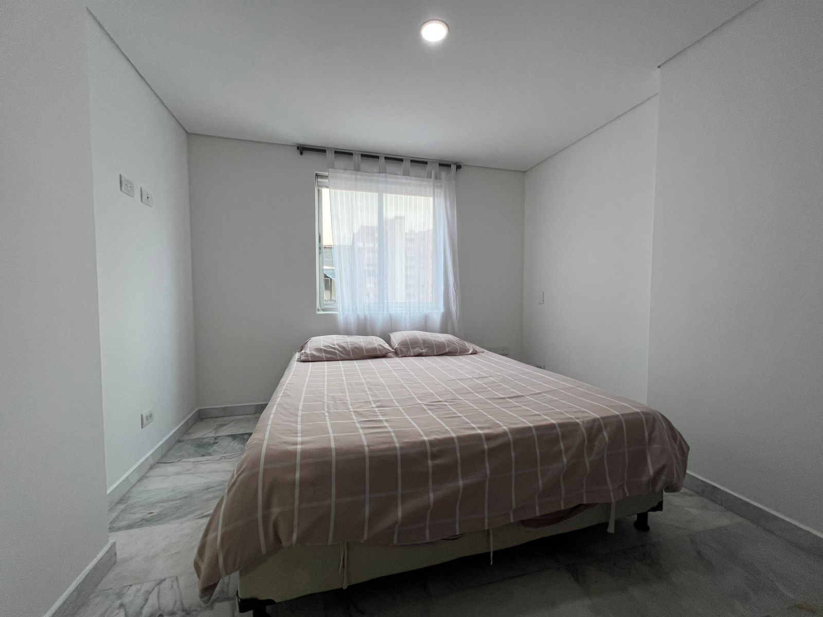 Apartamento en arriendo en Laureles, Medellín · foto 11 de 18