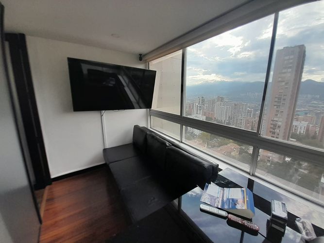 Oficina en arriendo en El Poblado, Medellín, 60 m² · foto 6 de 15