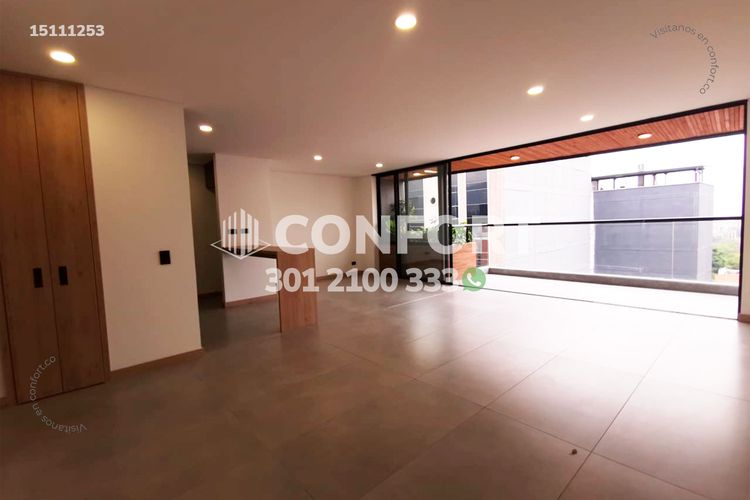Apartamento de 3 alcobas en arriendo en La Castellana, Medellín, 108 m² · foto 2 de 24