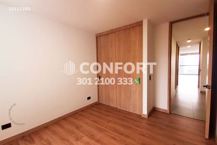 Apartamento de 3 alcobas en arriendo en La Castellana, Medellín, 108 m² · foto 13 de 24