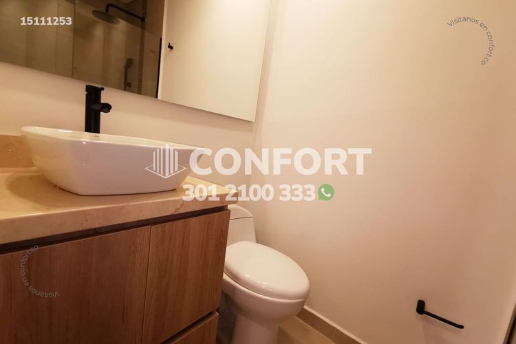 Apartamento de 3 alcobas en arriendo en La Castellana, Medellín, 108 m² · foto 21 de 24