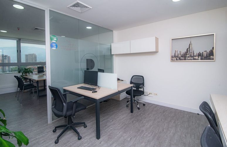Oficina en arriendo en Aliadas Del Sur, Sabaneta, 38 m² · foto 2 de 5