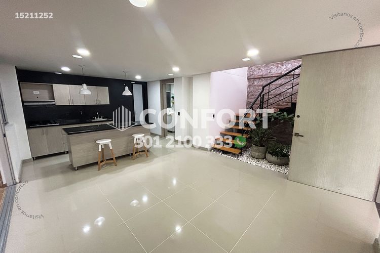 Casa de 3 alcobas en venta en Loma Del Esmeraldal, Envigado, 162 m² · foto 2 de 23