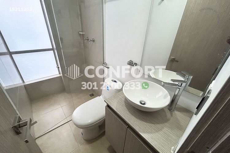 Casa de 3 alcobas en venta en Loma Del Esmeraldal, Envigado, 162 m² · foto 18 de 23