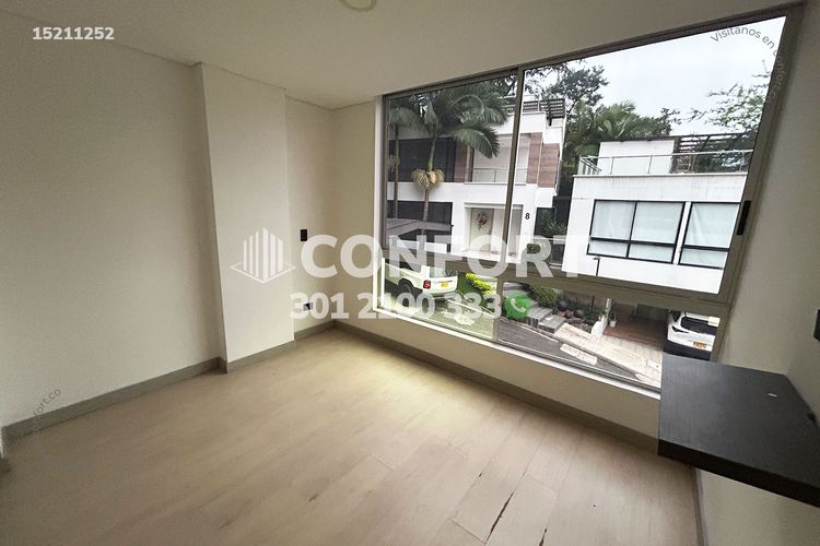 Casa de 3 alcobas en venta en Loma Del Esmeraldal, Envigado, 162 m² · foto 21 de 23