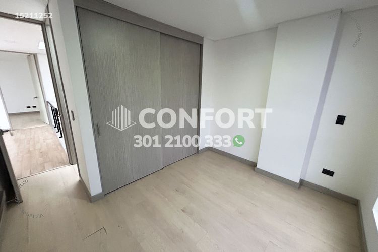 Casa de 3 alcobas en venta en Loma Del Esmeraldal, Envigado, 162 m² · foto 19 de 23