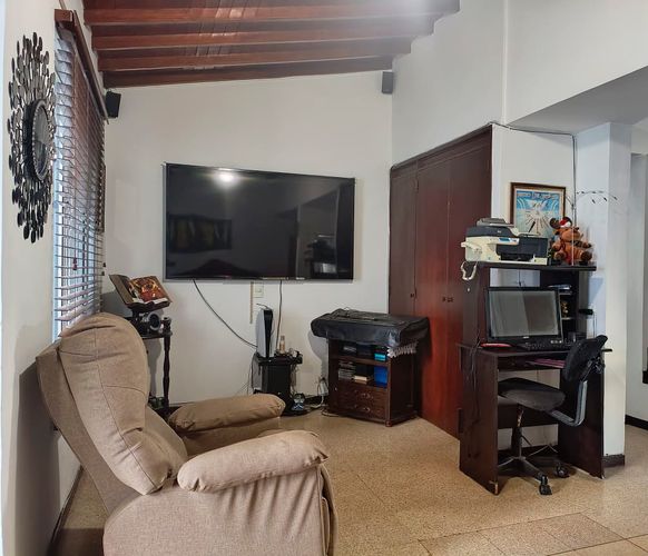 Casa de 4 alcobas en venta en Belén, Medellín, 125 m² · foto 9 de 17