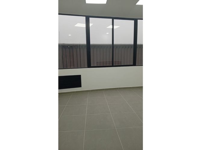 Consultorio en arriendo en Via El Eden, Armenia, 29 m² · foto 4 de 6