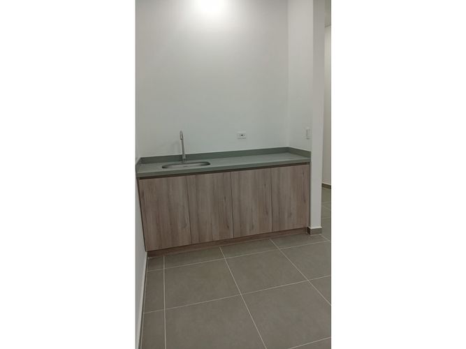 Consultorio en arriendo en Via El Eden, Armenia, 29 m² · foto 5 de 6