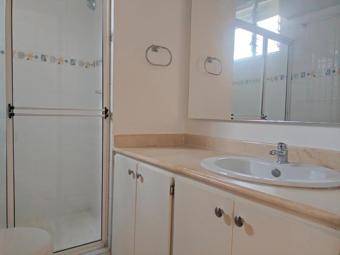 Apartamento de 4 alcobas en arriendo en El Poblado, Medellín, 260 m² · foto 20 de 20