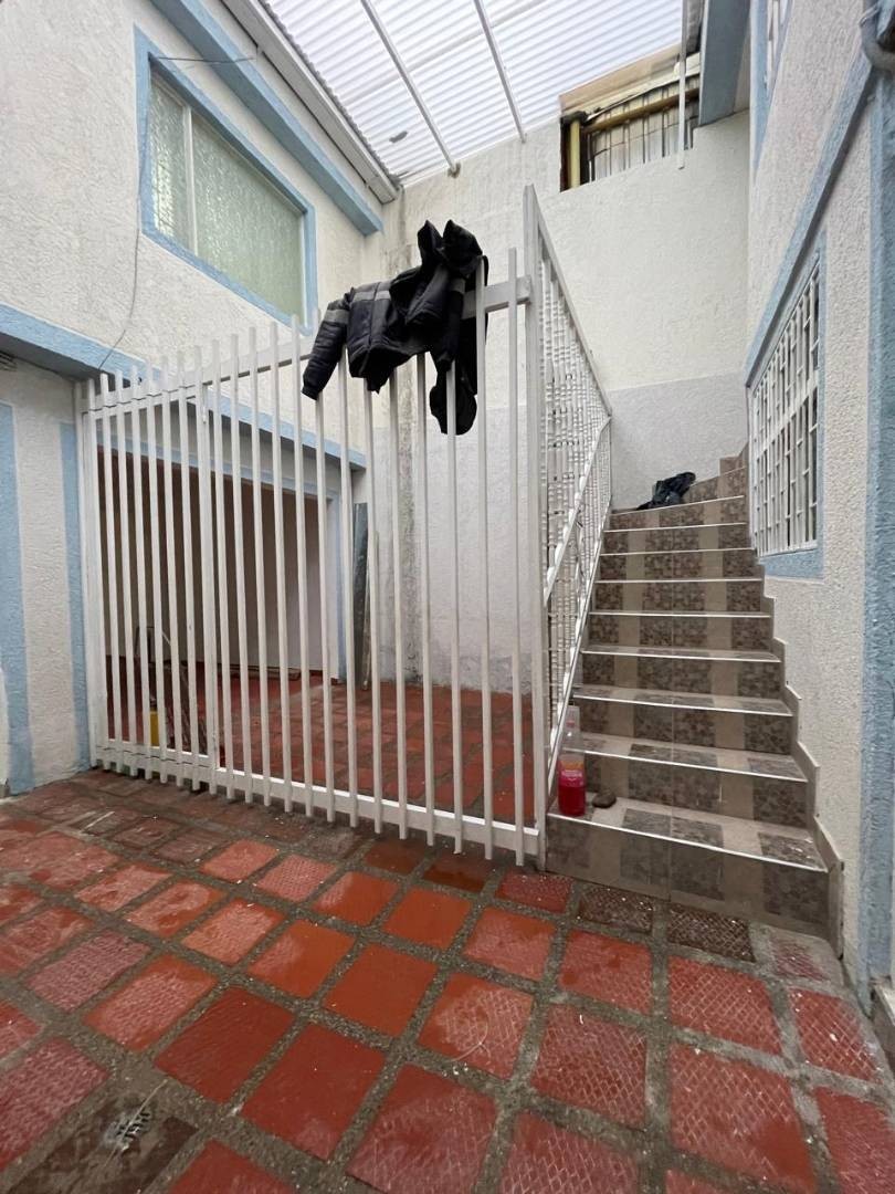 Casa en venta en Versalles Fontibon, Bogotá · foto 4 de 19