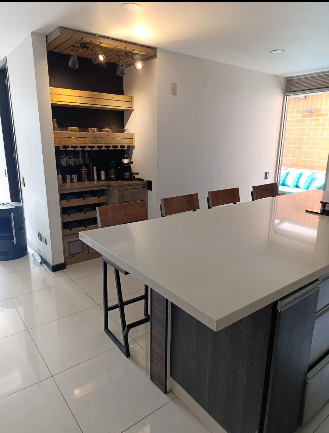 Apartamento en venta en Loma Del Esmeraldal, Envigado · foto 6 de 24