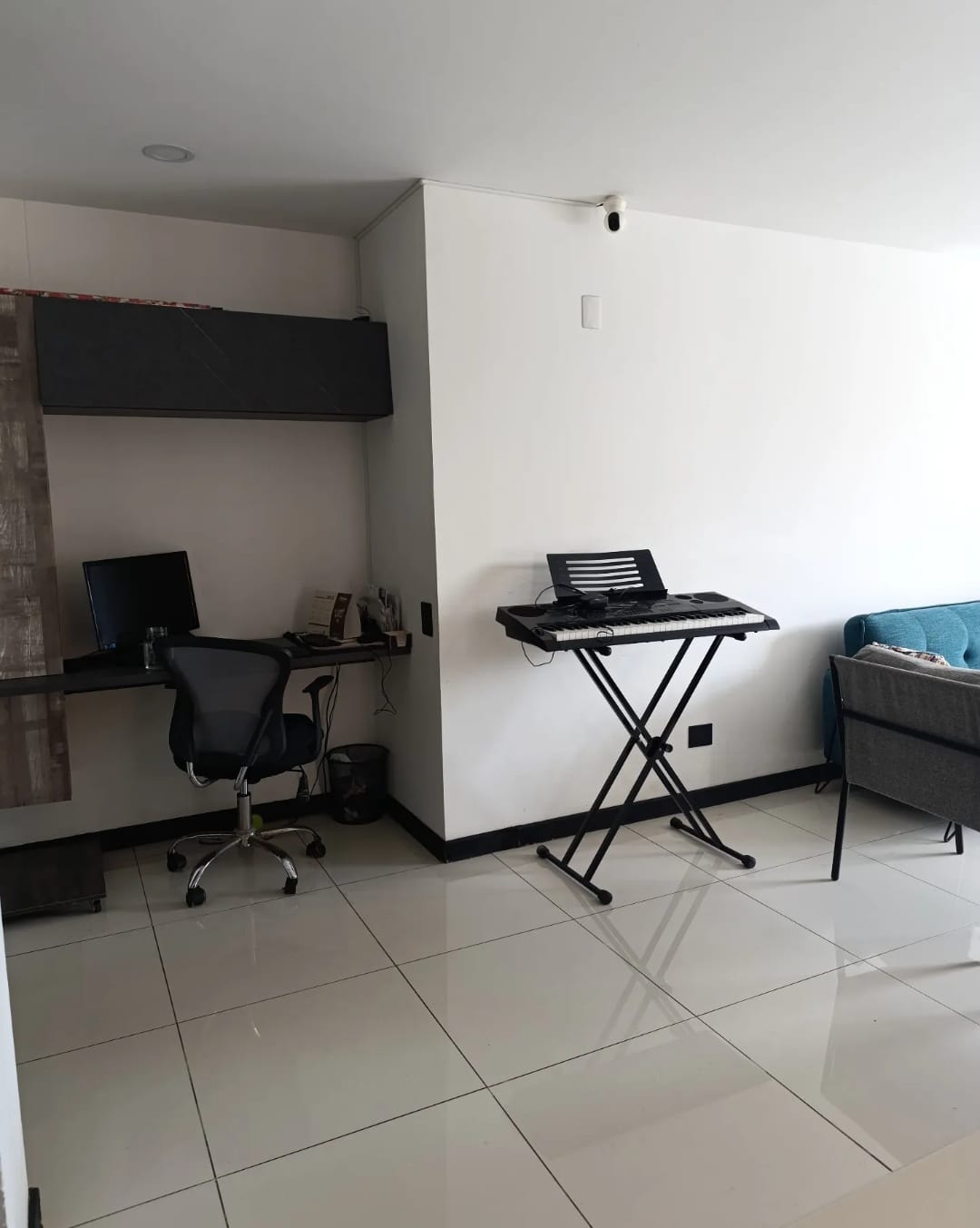 Apartamento en venta en Loma Del Esmeraldal, Envigado · foto 23 de 24