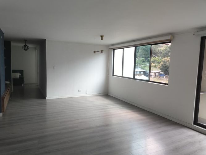 Apartamento de 4 alcobas en arriendo en Alejandría, Medellín, 143 m² · foto 2 de 19