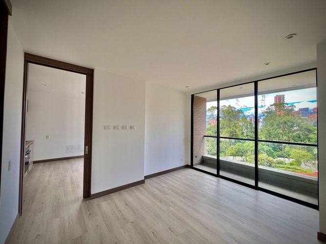 Apartamento en arriendo en El Poblado, Medellín, 50 m² · foto 10 de 24