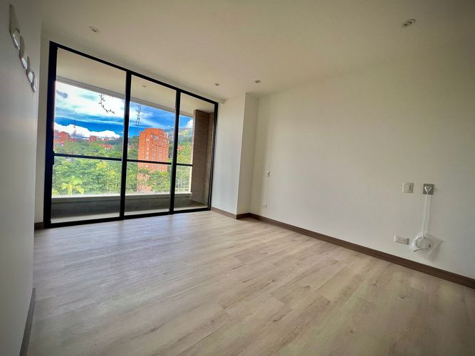 Apartamento en arriendo en El Poblado, Medellín, 50 m² · foto 13 de 24