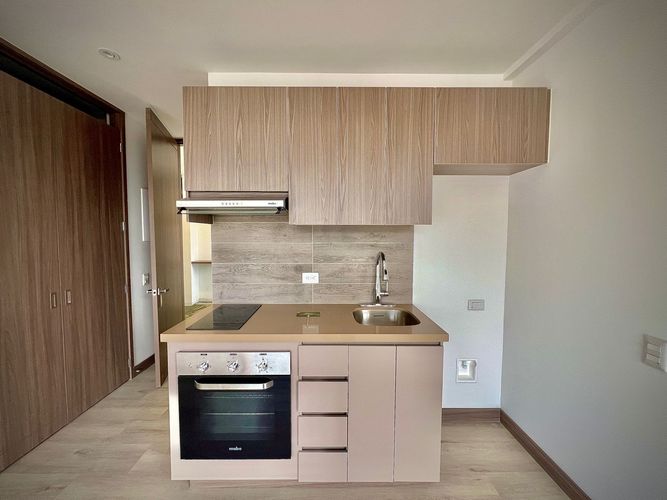 Apartamento en arriendo en El Poblado, Medellín, 50 m² · foto 14 de 24