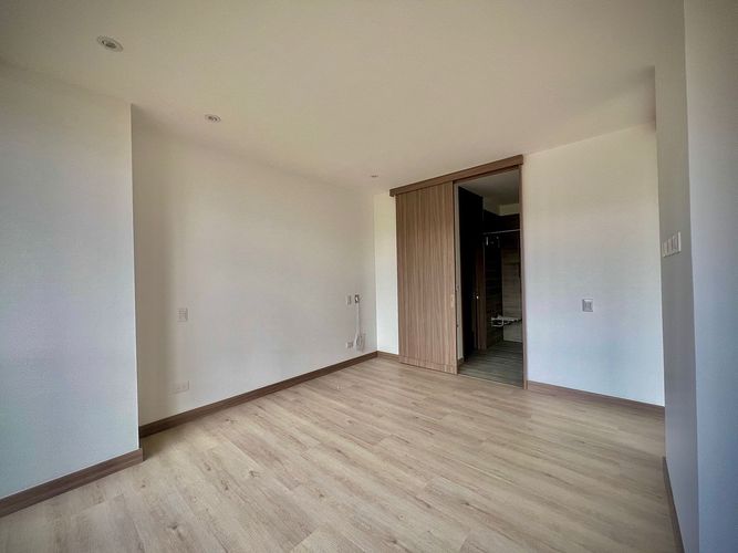 Apartamento en arriendo en El Poblado, Medellín, 50 m² · foto 15 de 24
