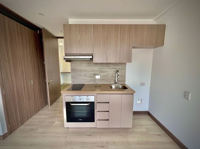 Apartamento en arriendo en El Poblado, Medellín, 50 m² · foto 20 de 24