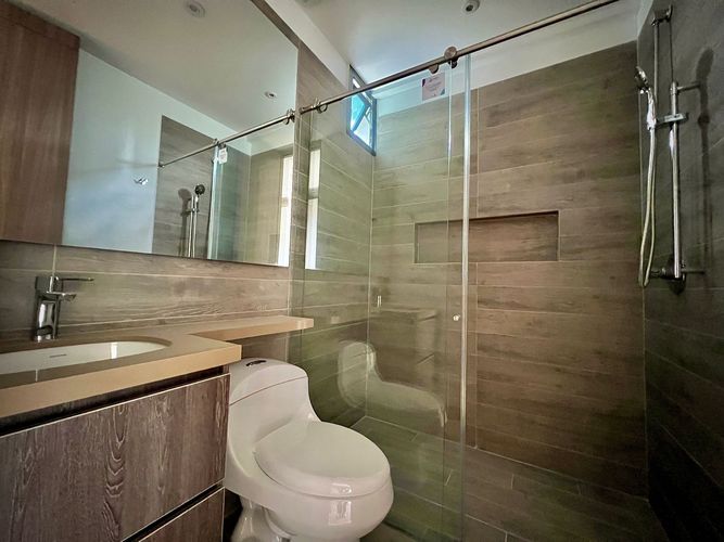 Apartamento en arriendo en El Poblado, Medellín, 50 m² · foto 23 de 24