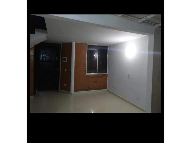 Apartamento de 2 alcobas en venta en Paso De La Bolsa, Jamundí, 48 m² · foto 6 de 13