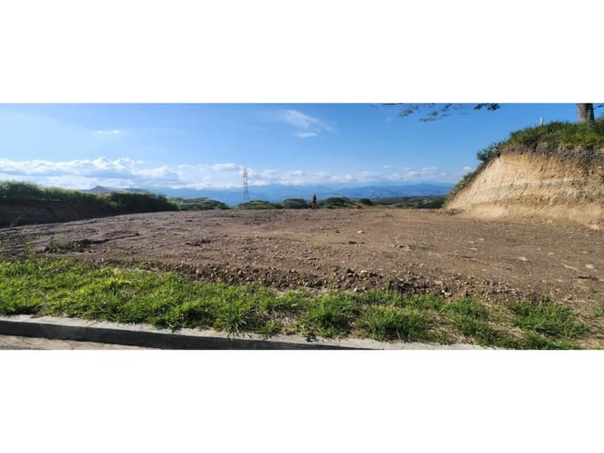 Lote en venta en Puerto Caldas, Pereira, 1958 m² · foto 2 de 8