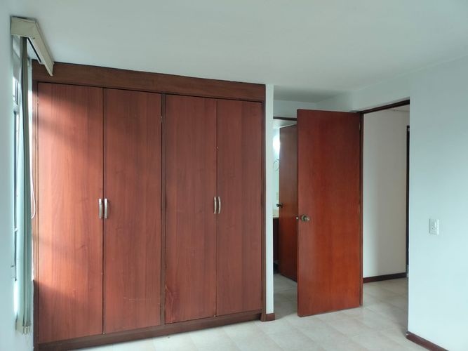 Apartamento de 3 alcobas en arriendo en El Poblado, Medellín, 81 m² · foto 9 de 16