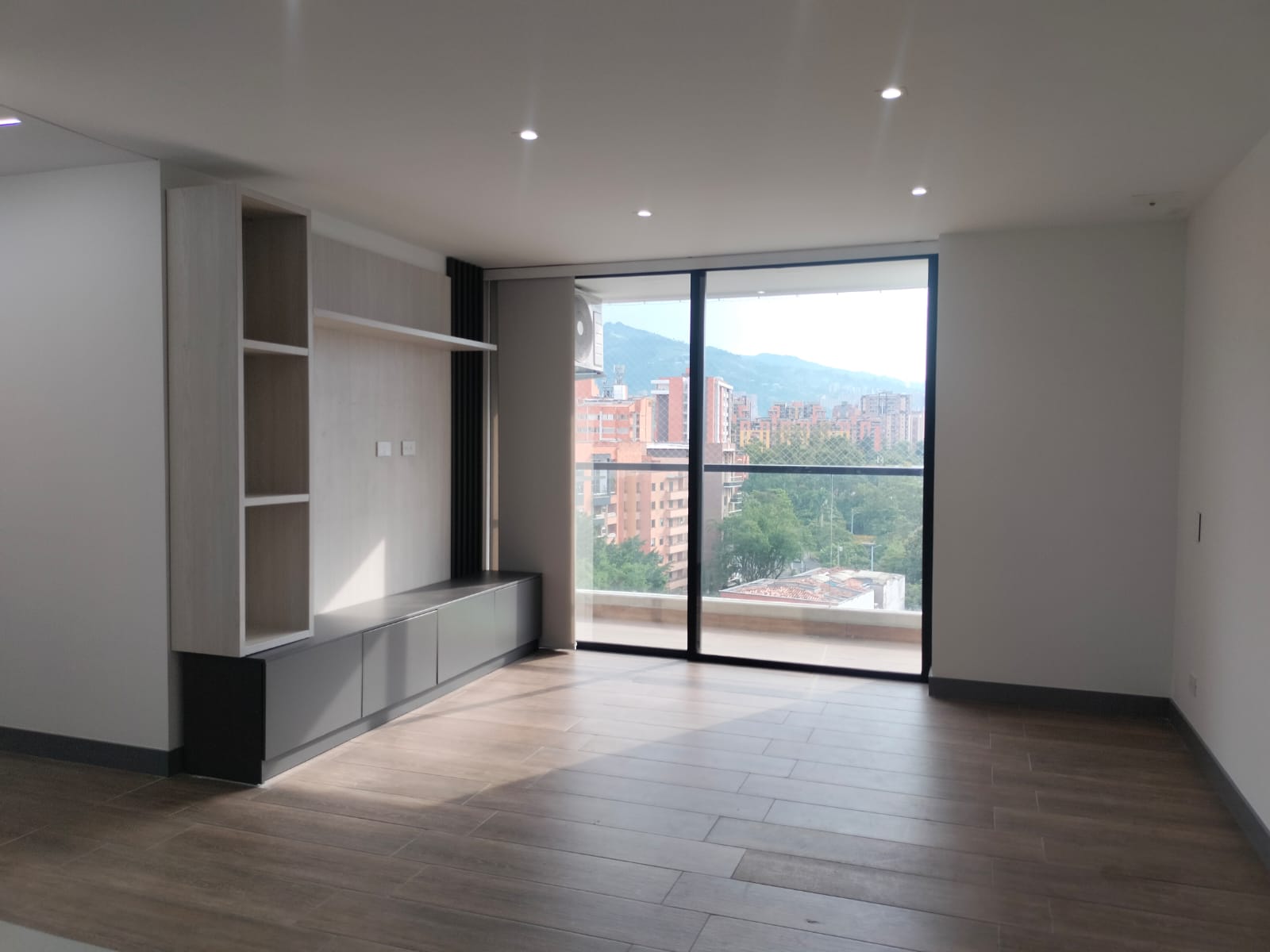 3BR Apartment in El esmeraldal (90 m²)