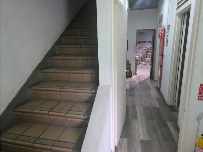 Bodega en arriendo en Caqueta, La Estrella, 456 m² · foto 5 de 10