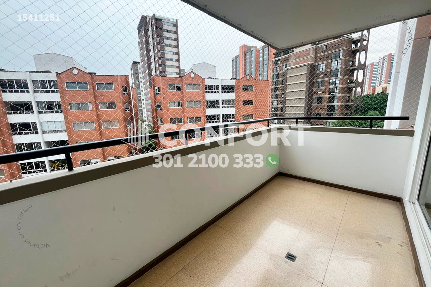 Apartamento en arriendo en Castropol, Medellín · foto 2 de 23