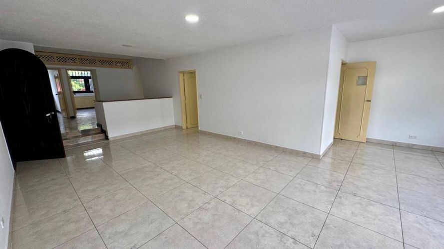 Apartamento de 3 alcobas en venta en Sevilla, Neiva, 160 m² · foto 13 de 22
