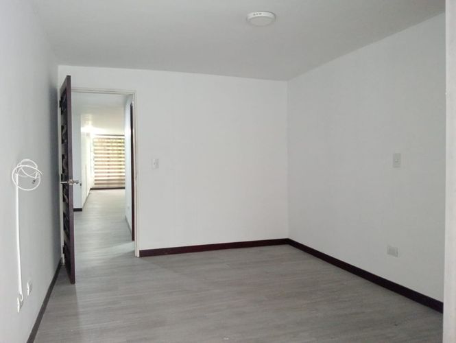 Apartamento de 3 alcobas en arriendo en Laureles, Medellín, 240 m² · foto 5 de 17
