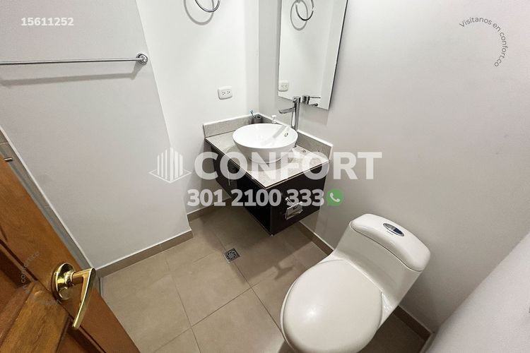 Apartamento de 4 alcobas en arriendo en San Lucas, Medellín, 212 m² · foto 18 de 24