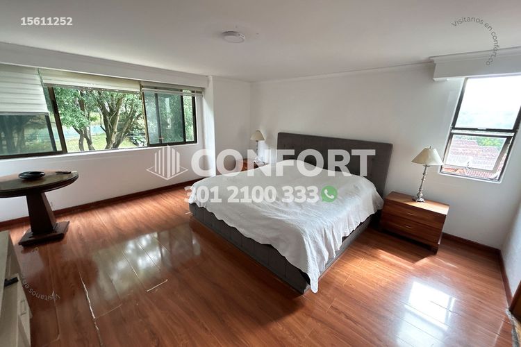 Apartamento de 4 alcobas en arriendo en San Lucas, Medellín, 212 m² · foto 22 de 24