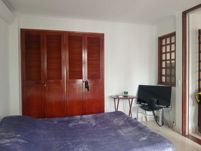 Apartamento de 2 alcobas en arriendo en Laureles, Medellín, 98 m² · foto 15 de 20